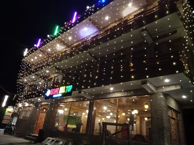 KASAR HILL TOP Gallery Image