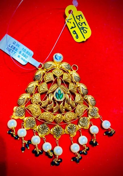 श्री किशोर ज्वैलर्स Gallery Image