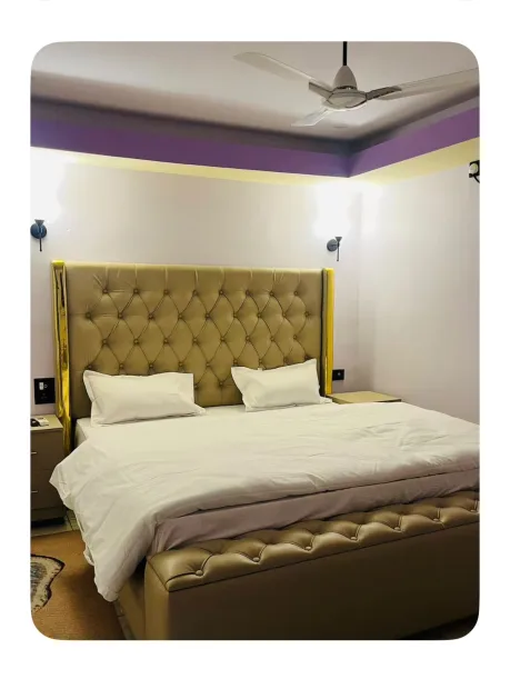NARENDRA PALACE Gallery Image