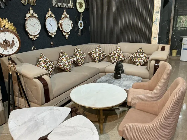 BHAKUNI FURNITURE & MINI MART Gallery Image