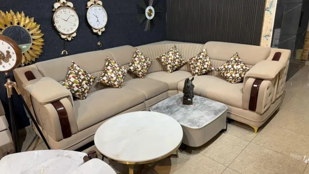 BHAKUNI FURNITURE & MINI MART Gallery Image