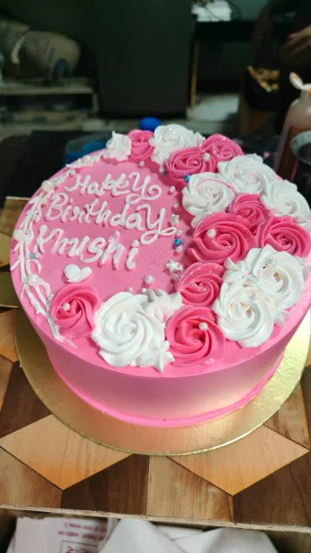 SAUN SWEETS & SAUN BAKERS Gallery Image