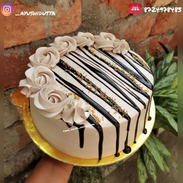 SAUN SWEETS & SAUN BAKERS Gallery Image