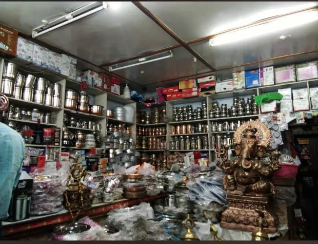 नवीन स्टील ब्रास एंड कॉपर वेयर हाउस Gallery Image