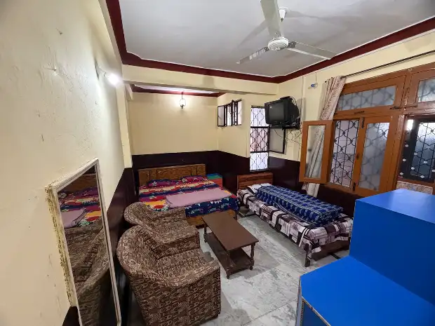 HOTEL PRASHANT Gallery Image