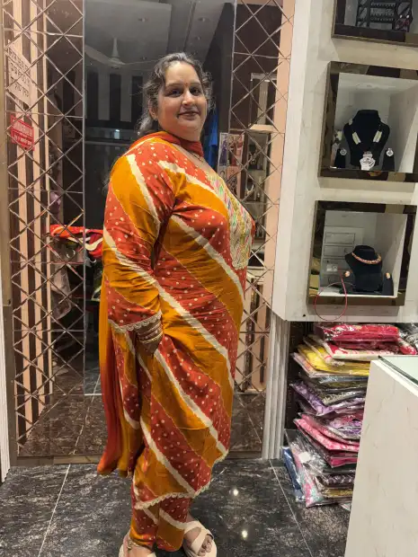 श्यामा श्याम गैलरी Gallery Image
