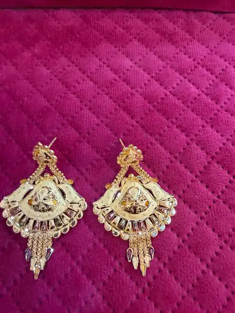 BANARSHI DAS JEWELLERS Gallery Image