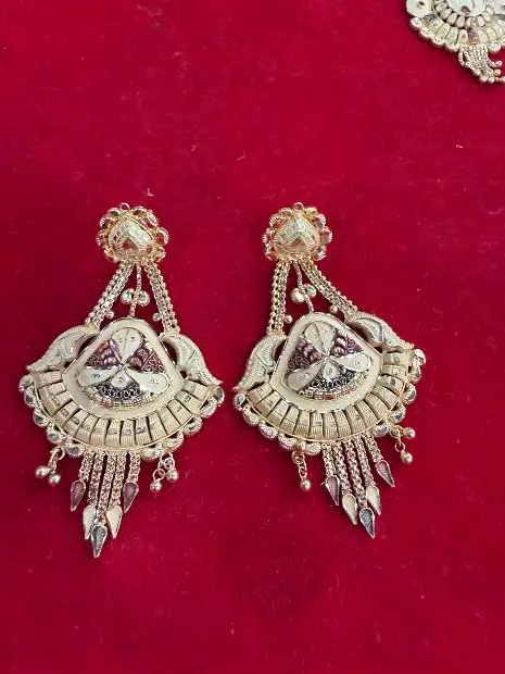 BANARSHI DAS JEWELLERS Gallery Image
