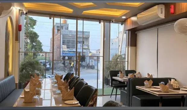 HOTEL SHRIDHAR INN Gallery Image