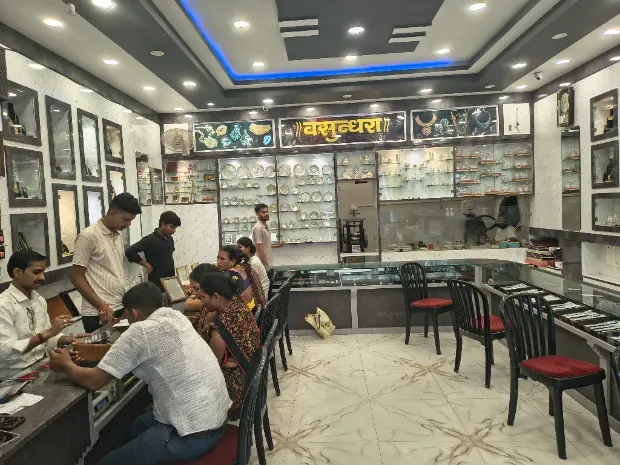 VASUNDHARA JEWELS Gallery Image