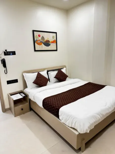 HOTEL RATAN INFINITY Gallery Image