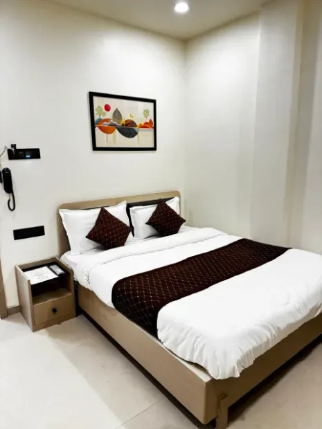 HOTEL RATAN INFINITY Gallery Image