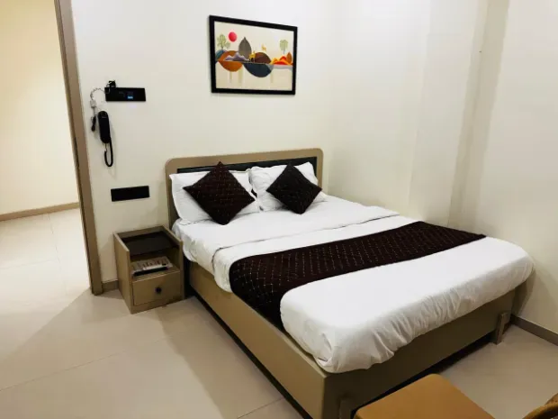 HOTEL RATAN INFINITY Gallery Image