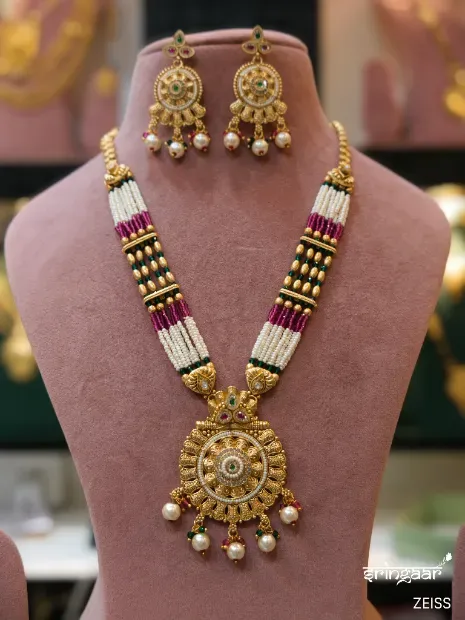 MAA KAMLA BANGLES & DESIGNER JEWELLERS Gallery Image