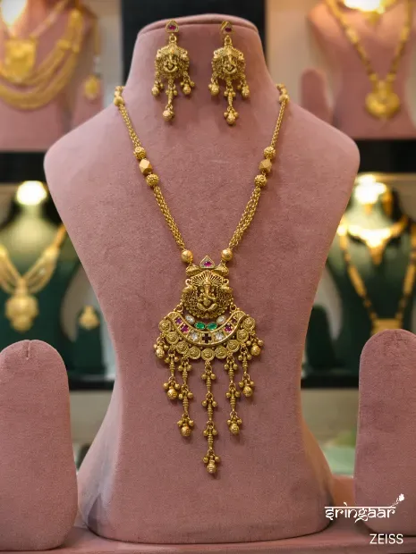 MAA KAMLA BANGLES & DESIGNER JEWELLERS Gallery Image
