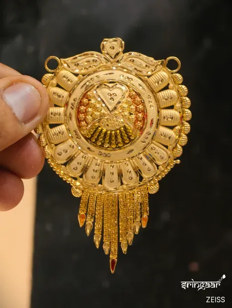 MAA KAMLA BANGLES & DESIGNER JEWELLERS Gallery Image
