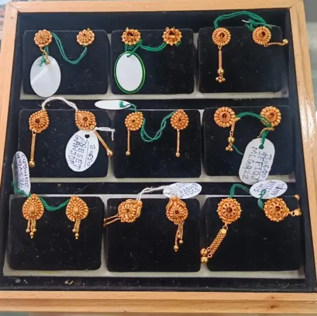 TANUJ JEWELLERS Gallery Image