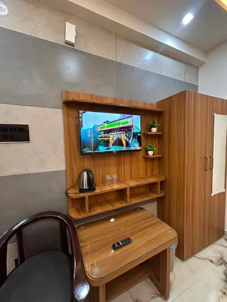 HOTEL OM NARAYANI & GEETANJALI SWEETS Gallery Image