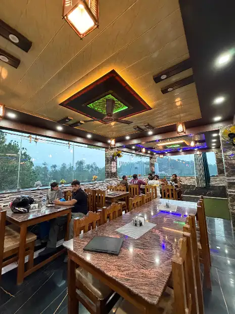 HOTEL OM NARAYANI & GEETANJALI SWEETS Gallery Image