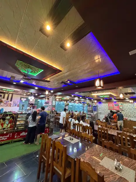 HOTEL OM NARAYANI & GEETANJALI SWEETS Gallery Image