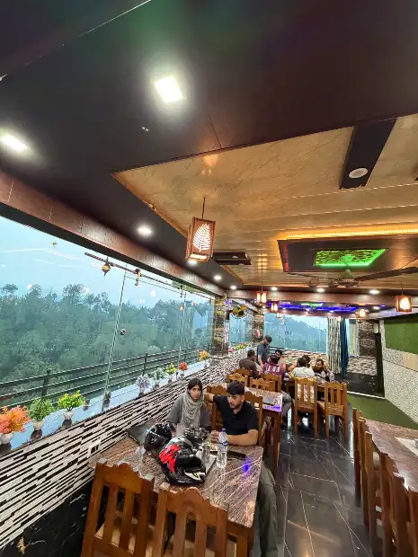 HOTEL OM NARAYANI & GEETANJALI SWEETS Gallery Image