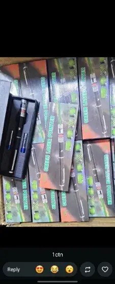 Green lazer pointer - YASH TOYS & GENRAL STORE