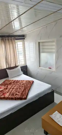 Rn. 109 ₹ 1800 - HOTEL SIDDHANT