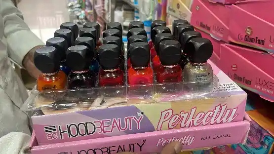 Nail paint  - NAMAN ENTERPRISES