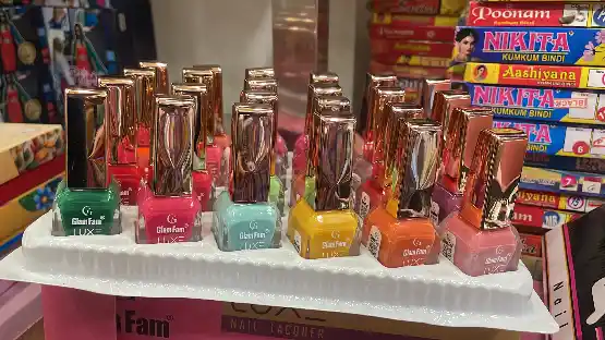 Nail paint - NAMAN ENTERPRISES