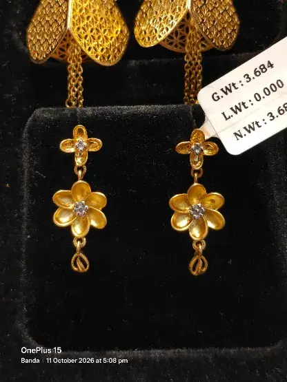 EARRINGS 3 - NEW RAJARAM LAXMI NARAYAN SARRAF