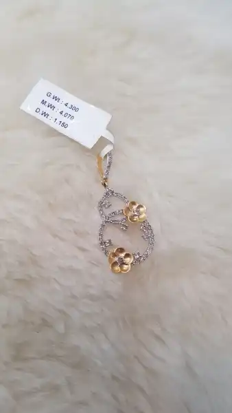Diamond Pendent  - SANGITA JEWELLERS