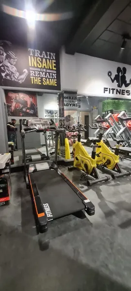  - FITNESS STUDIO