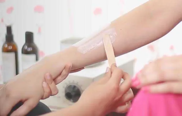 Hand Waxing Service - GOLD MAKEUP & BEAUTY STUDIO