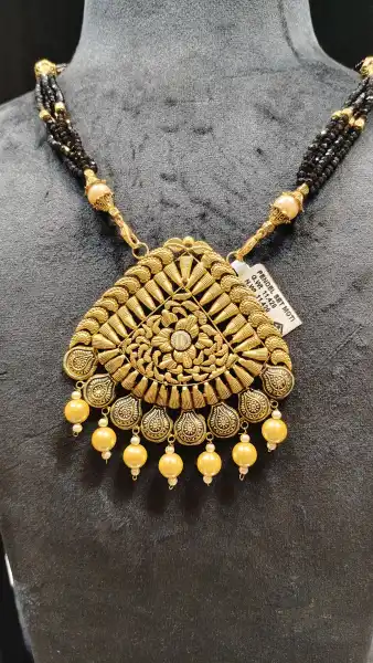 Pendent - न्यू बांके बिहारी ज्वैलर्स