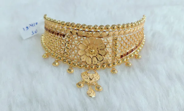  - SHRI MAKHAN JEWELLERS