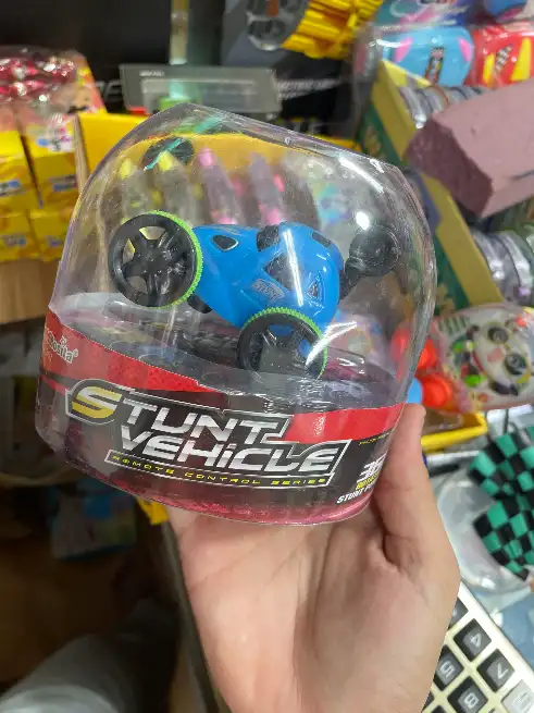 Small Stunt car - MAHAMAYA TOYS & GIFTS