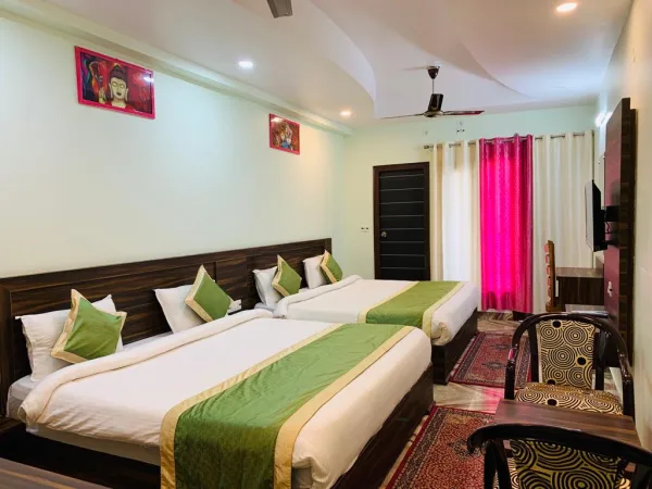  - HOTEL BHAVISHYA INN BAGESHWAR