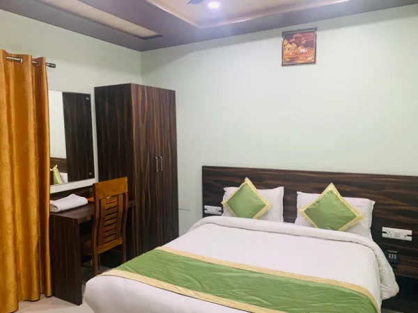  - HOTEL BHAVISHYA INN BAGESHWAR