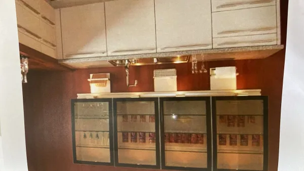  - HOUSE EXPERT