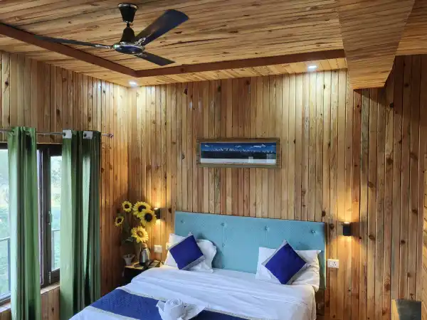 Himalaya facingHimalaya facing 7 - VAISHNAVI PARADISE