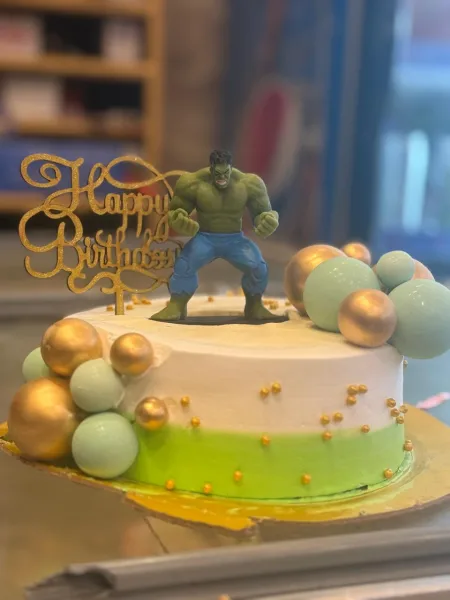 CAKE 8 - HIMALAY BAKERY & CONFECTIONERY
