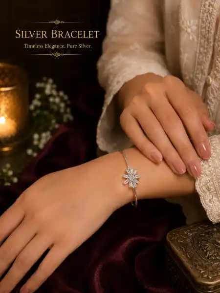 female bracelet - NAVRATAN JEWELLERS