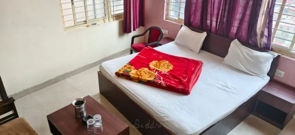  - HOTEL SIDDHANT