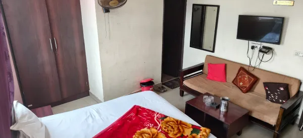  - HOTEL SIDDHANT