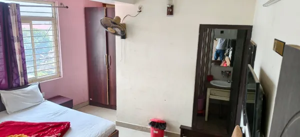  - HOTEL SIDDHANT
