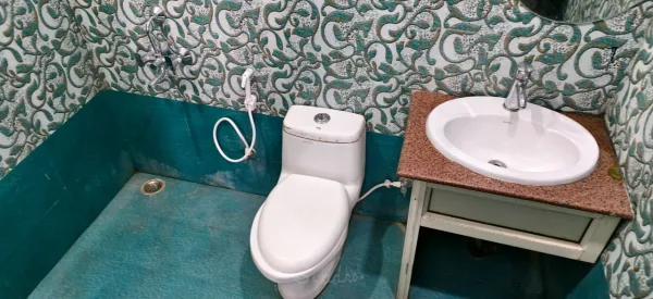  - HOTEL SIDDHANT