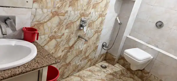 Washroom rn. 103 - HOTEL SIDDHANT