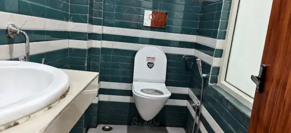 Washroom rn. 112 - HOTEL SIDDHANT