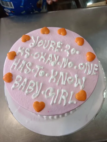 CAKE 9 - पुजा स्वीट्स एण्ड रेस्टोरेंट