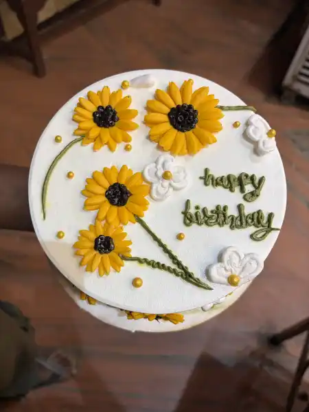 Cake 21 - पुजा स्वीट्स एण्ड रेस्टोरेंट